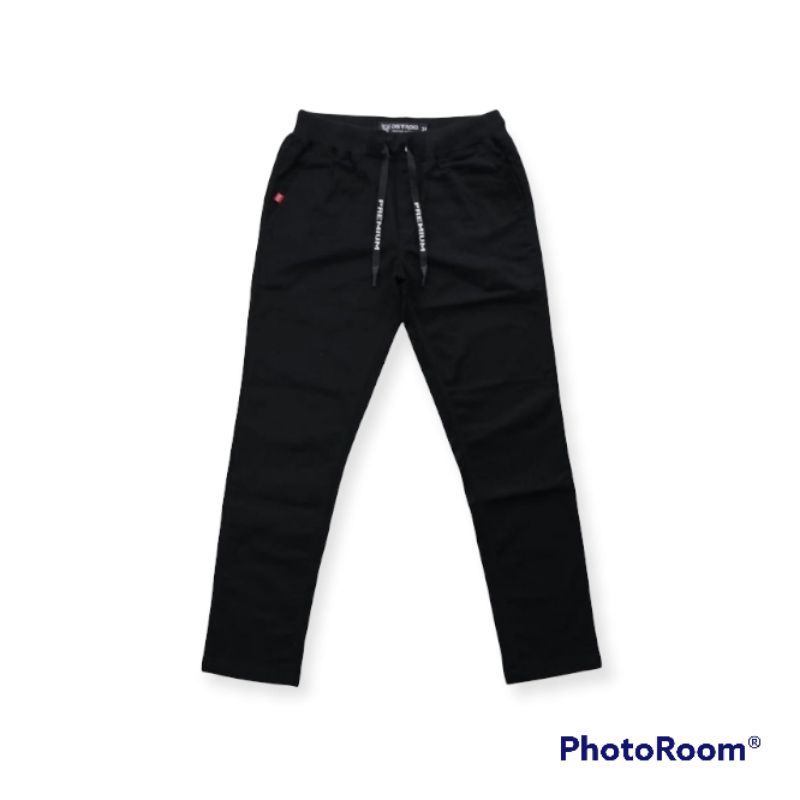 celana panjang pria jumbo pinggang karet / chinos panjang jumbo hitam / celana chinos panjang pria o