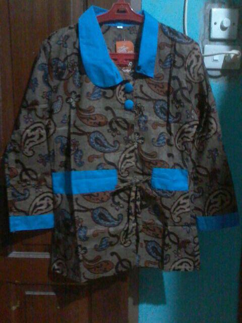 Atasan Kemeja Batik Wanita