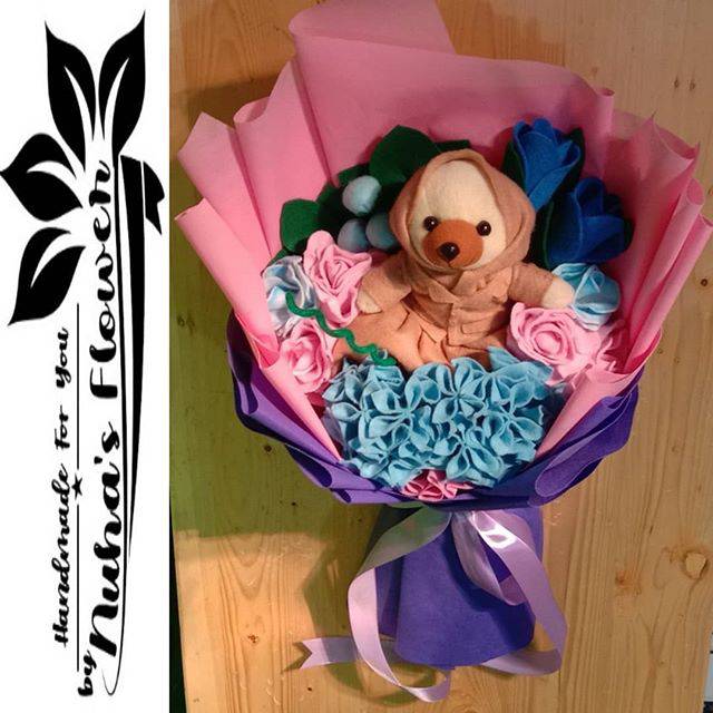 Bouquet flanel boneka beruang profesi guru