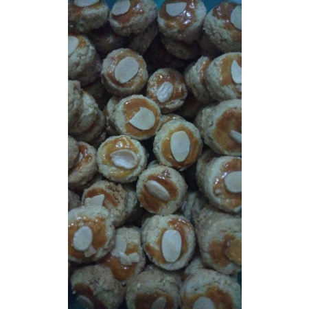 

kue kacang