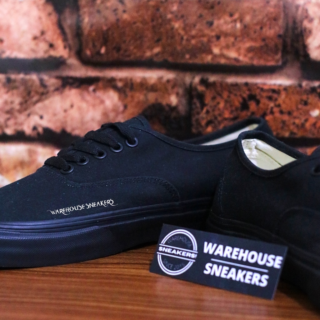 Sepatu Authentic All Black Sepatu Sneakers Authentic full black full hitam