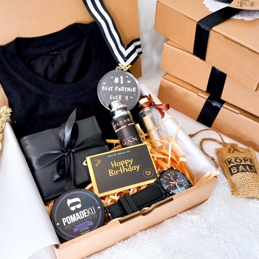 

Product Terlaris|SQ23|Hampers Cowok Murah / Gift Box Cowok /Kado Cowok