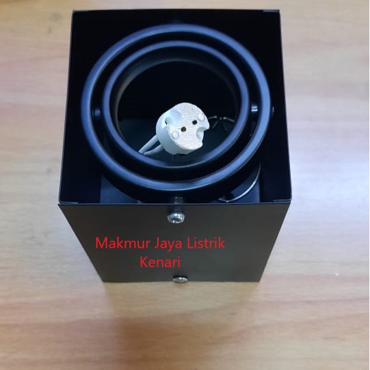 Downlight Outbow 3 inch Kotak Fitting MR16 (Tusuk) - Putih Hitam