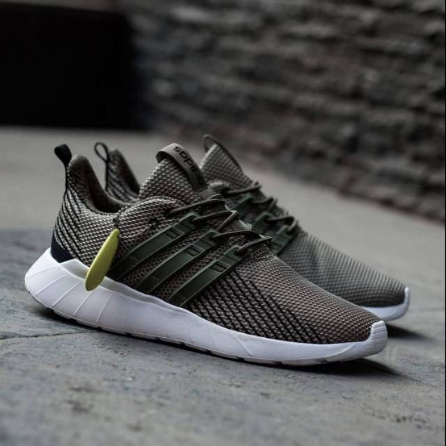 adidas questar flow dark green