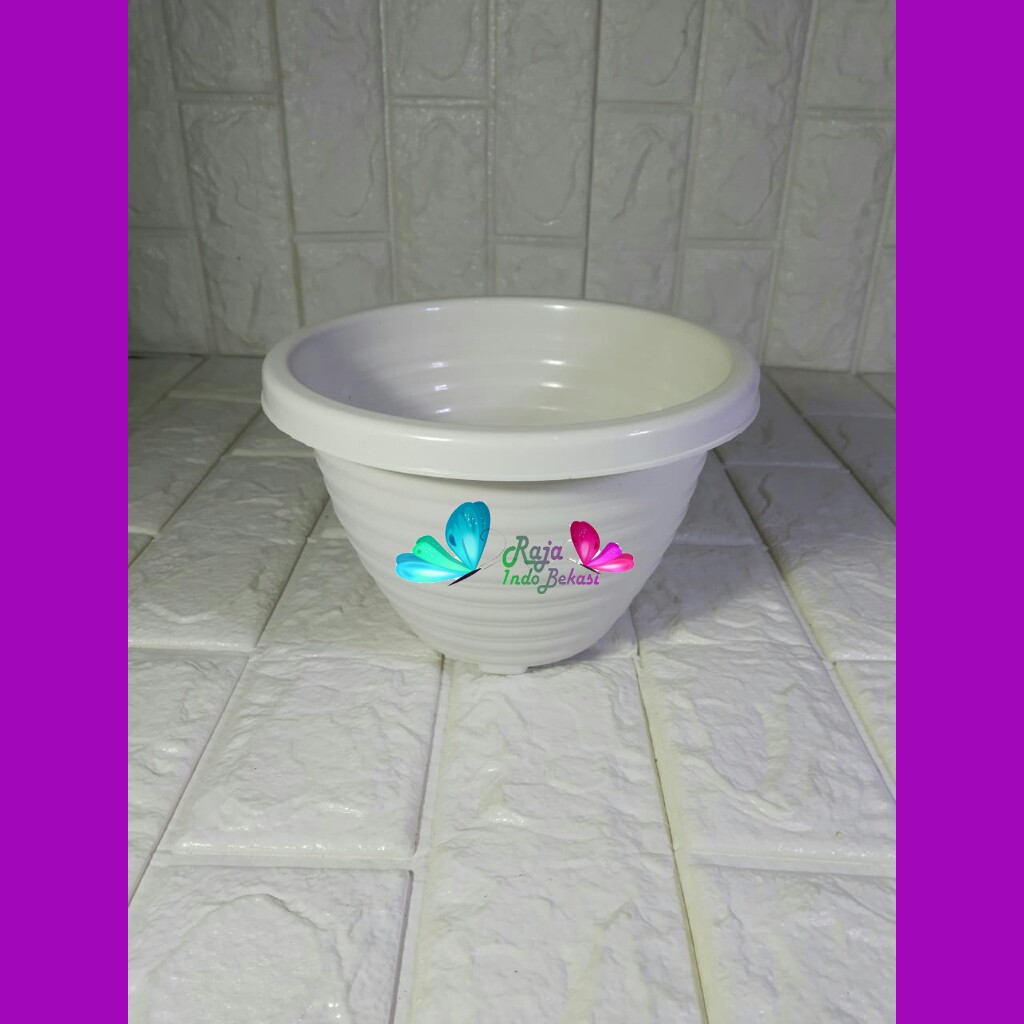 Pot Bunga P-Bee 175 Taiwan Plastik 17cm Putih / Pot Tanaman / Pot Plastik / Pot Kaktus