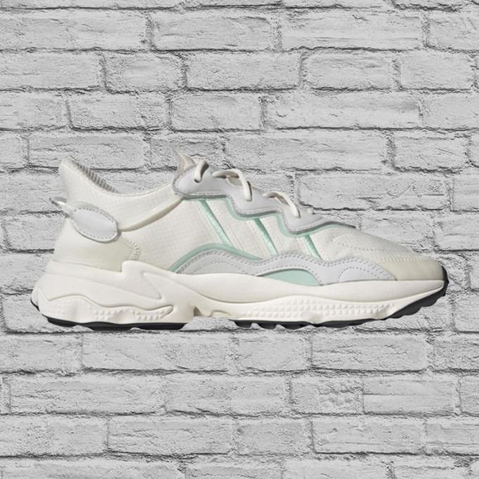 Sepatu Sneakers Pria Adidas Ozweego White Blush Green Fv9663 Toko.Ryeon