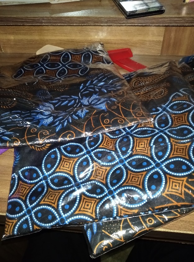 Batik Couple Batik Keluarga Ibu Ayah Dan Anak Maura Couple Sania Ruffle Modern ( Seno Biru )