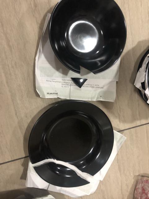 3 Pcs Piring Melamin Saji Unica M5810 Hitam - Uk.sedang