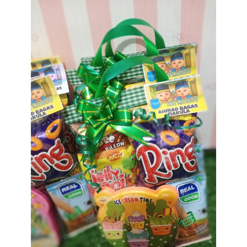 paket ulang tahun/ snack ultah murah / snack ulang tahun anak/ paketan ultah / bingkisan souvenir