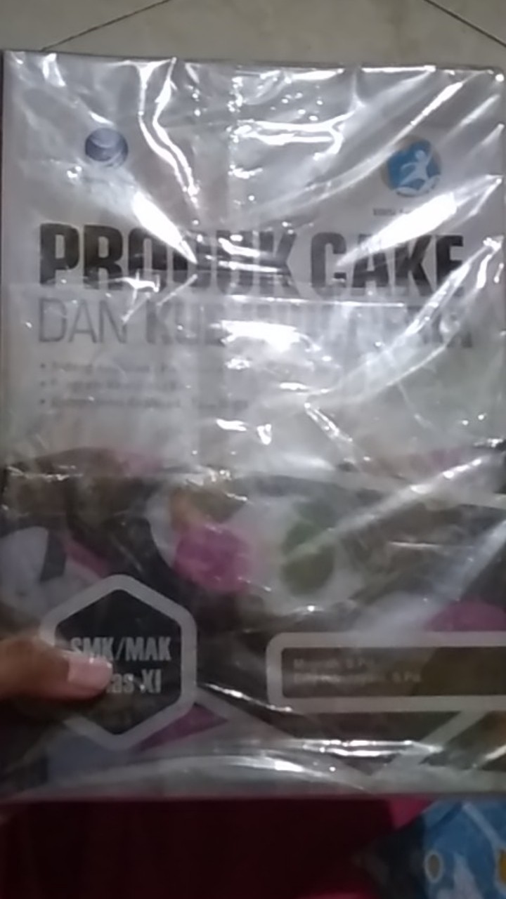 Buku Produk Cake Dan Kue Indonesia Bidang Pariwisata Program Kuliner Tata Boga Smk Kelas Xi Shopee Indonesia