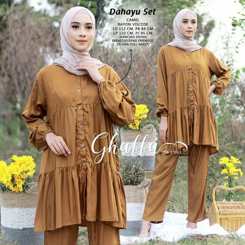 Dahayu Set by Ghaffa the label | ONE SET | RAYON |