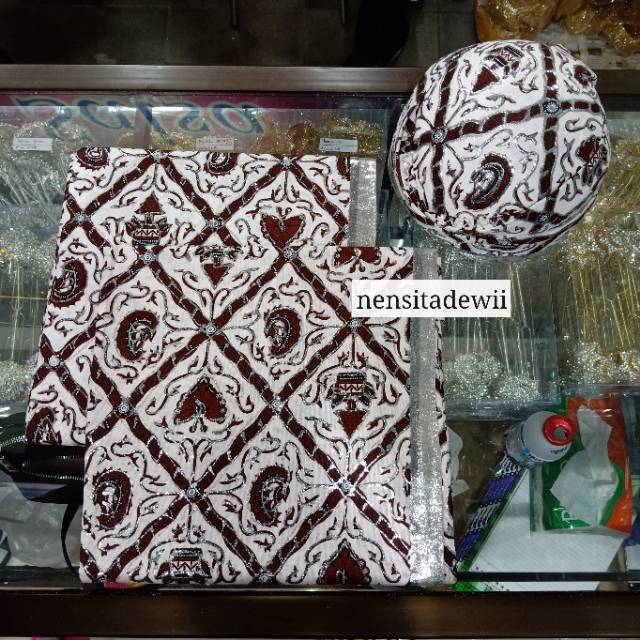 JARIK DAN BLANGKON PENGANTIN ( 1 SET = ISI 2)