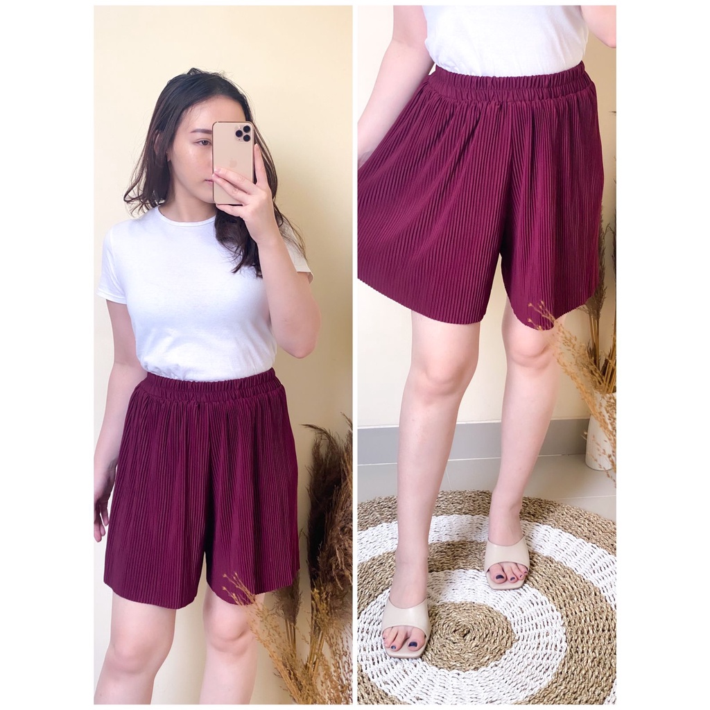 Pleated Short Pants / Celana Pendek Plisket Premium / Celana Pendek Santai