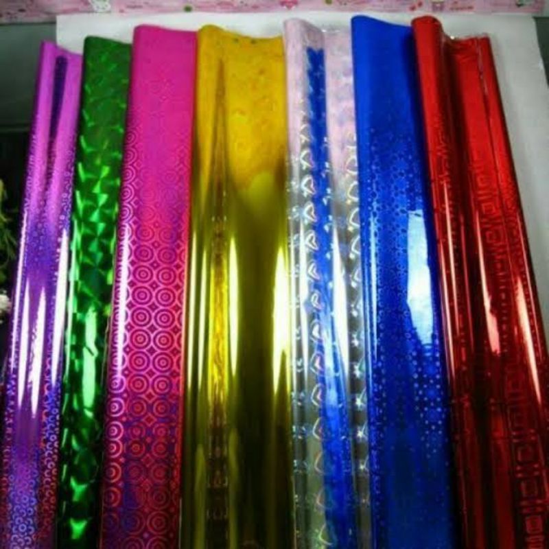 

Tambahan Kertas Kado Hologram Random