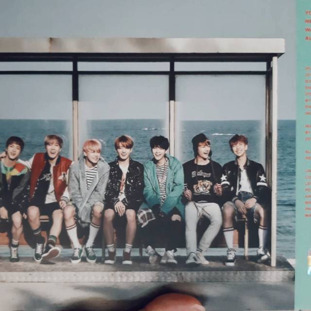 Album BTS you never walk alone mint edition version bekas second 99%