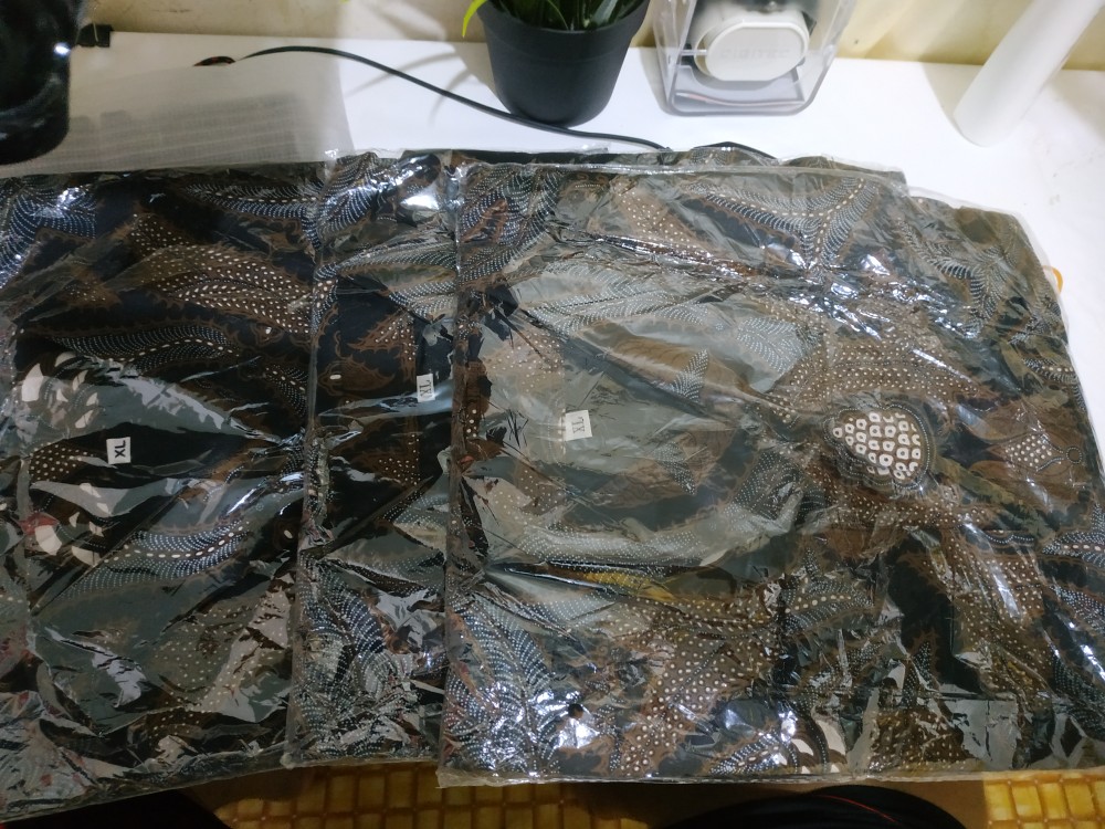 Pradhifta Kemeja Batik Pria Lengan Panjang Full Furing Bahan Katun Sragenan By Kanaya