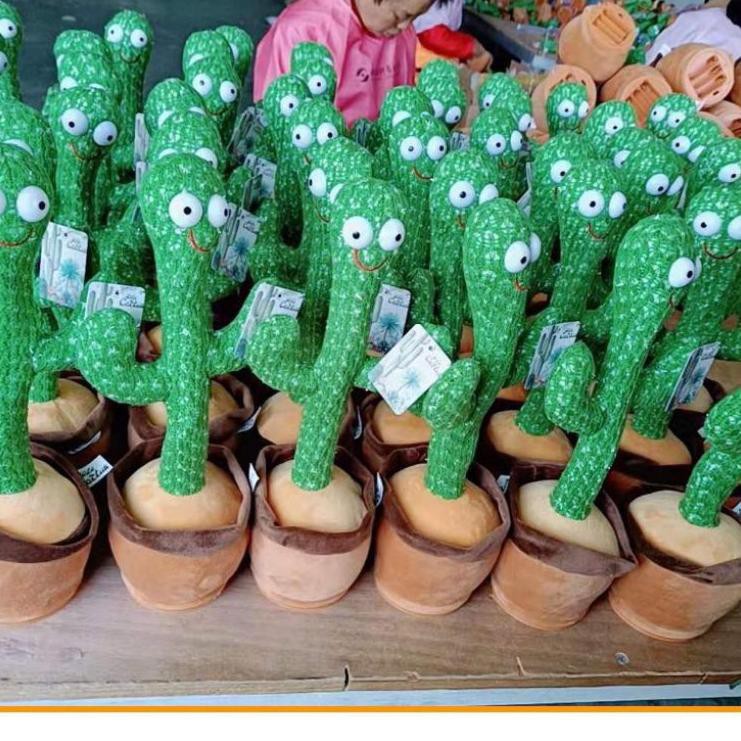 Boneka kaktus yang bisa bicara