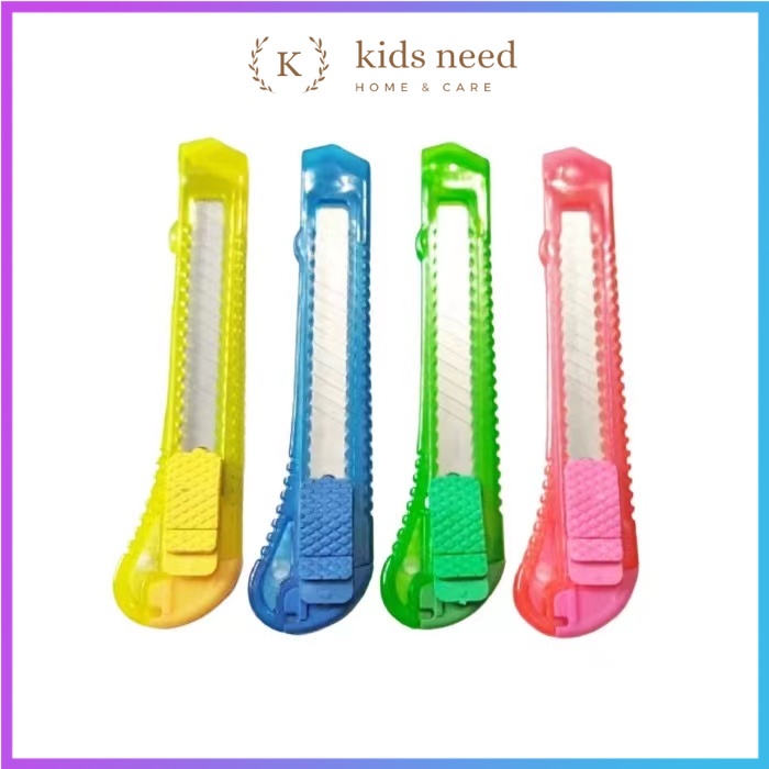 

Pisau Cutter Plastic BESAR KECIL/Art Knife Transparan Rencengan Termurah