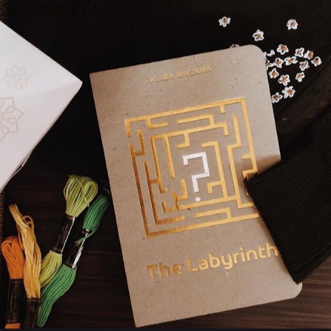 THE LABYRINTH ( HARDCOVER ) // FATIMA MUSAWA
