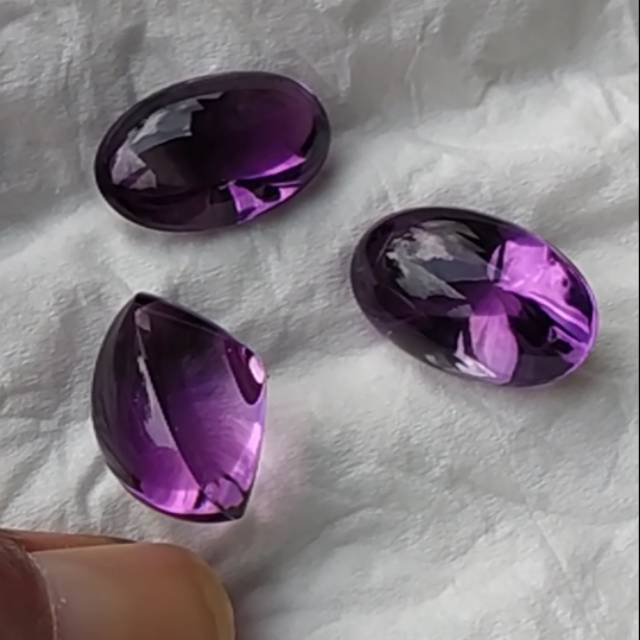 Natural batu kecubung bungur