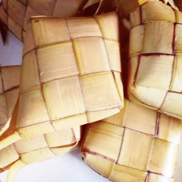 

Ketupat 1 Buah