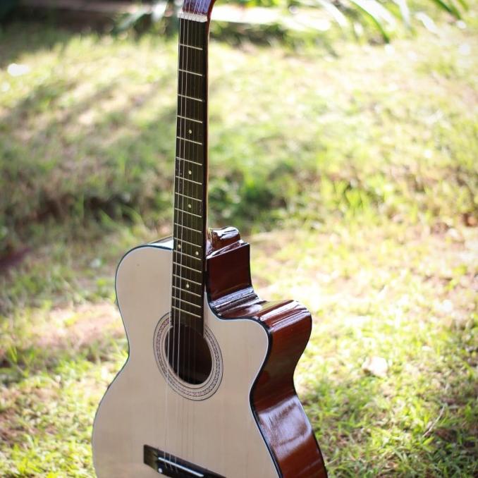 Gitar Akustik G525 Yamaha Paketan tas dan senar