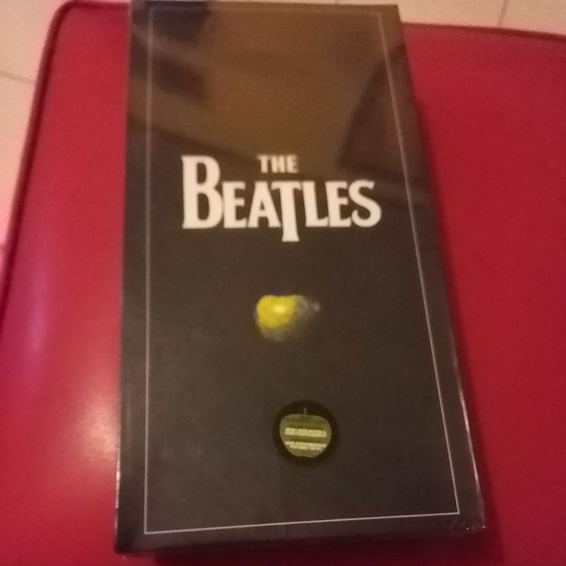 CD MUSIC THE BEATLES