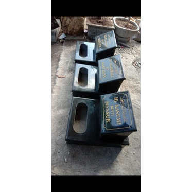 [nota] batu nisan granit hitam