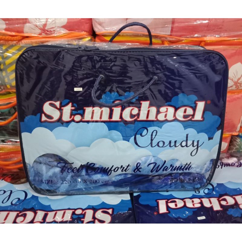 Selimut St. Michael Cloudy Semi Jumbo Ukuran 200x220 cm Original Baru Kualitas Premium