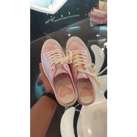 Sepatu GOSH BIG SALE