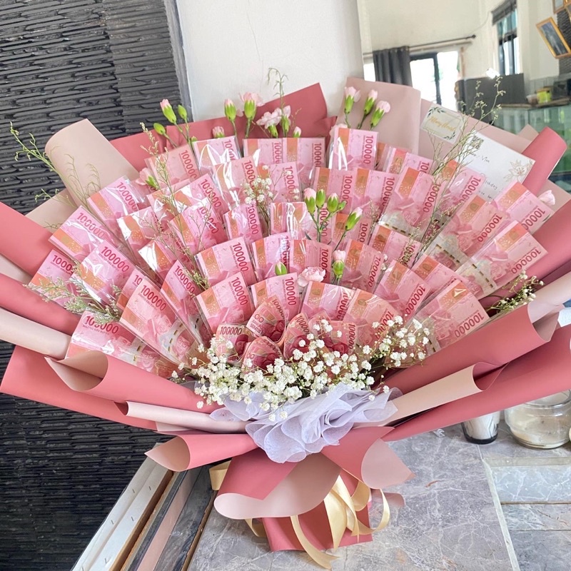 

bouquet bunga valentine dan uang murah jakarta