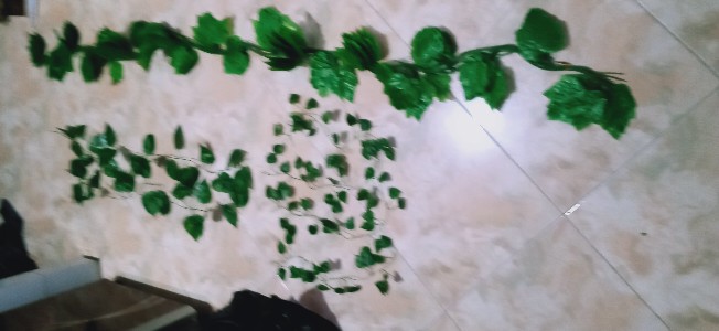 Daun Rambat Kecil/daun Rambat Plastik/ Bunga Plastik/ Mrumput Plastik/busa Bunga/bunga Artificial