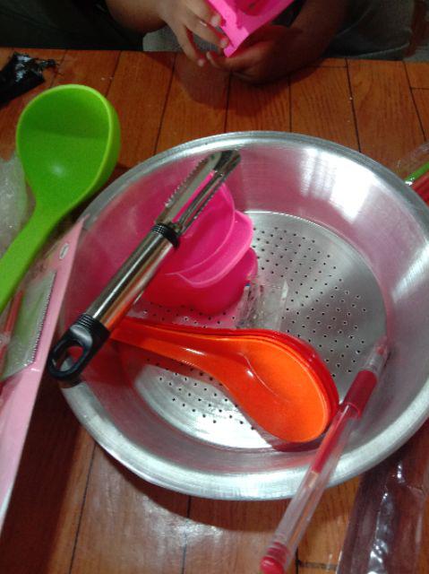 Cetakan Pastel