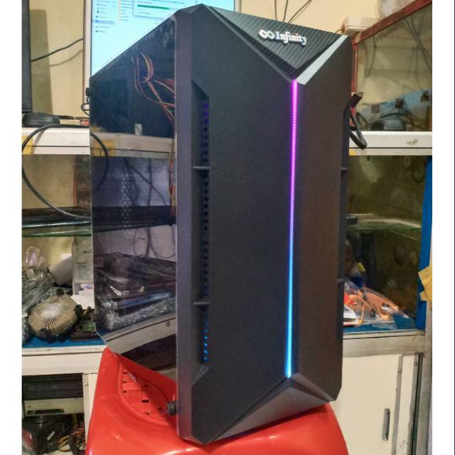 PC GAMING design COre i5 2400 ram 8Gb