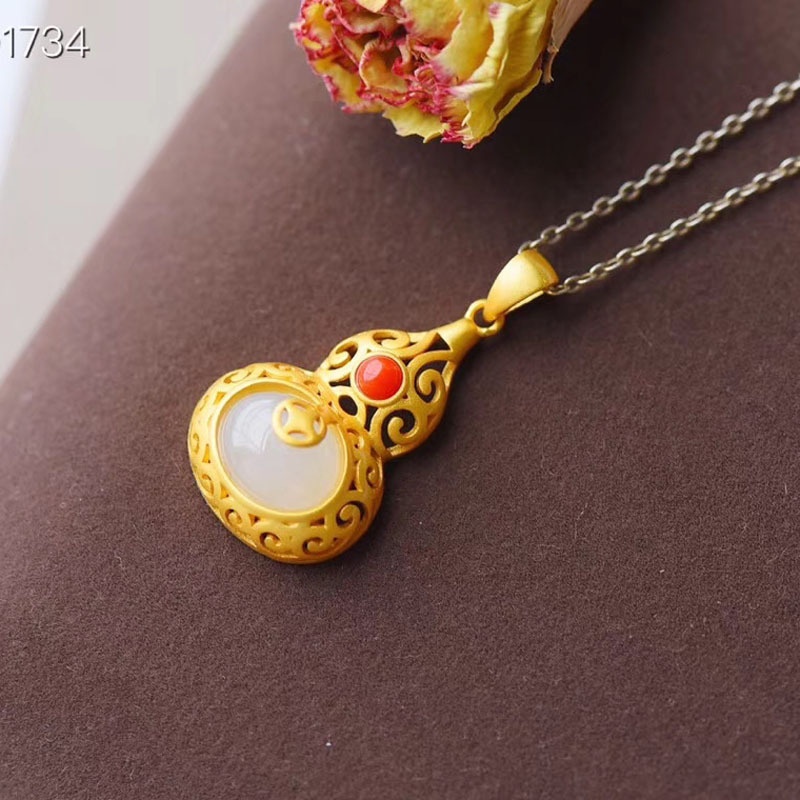 [Ready Stock]Fashion Gold-Plated Inlaid Jade Gourd Necklace Pendant