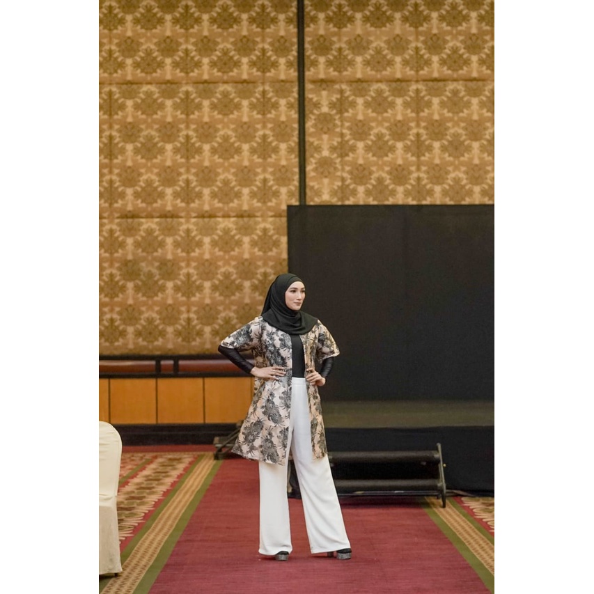 PREMIUM OUTER ORGANZA