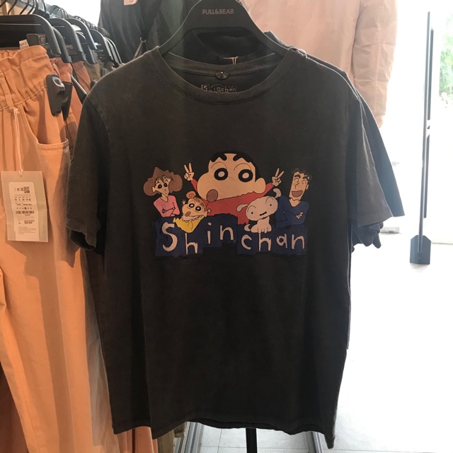 Jastip kaos Sinchan unisex Pull&Bear