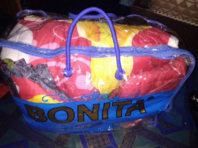 Bonita Bedcover Set 180x200 King Rumbai Minimalis ( Bed Cover ) Friamart