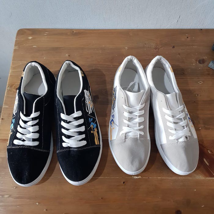 BISA COD! Sepatu Sneakers Pria Sepatu Canvas Kekinian Import 116345