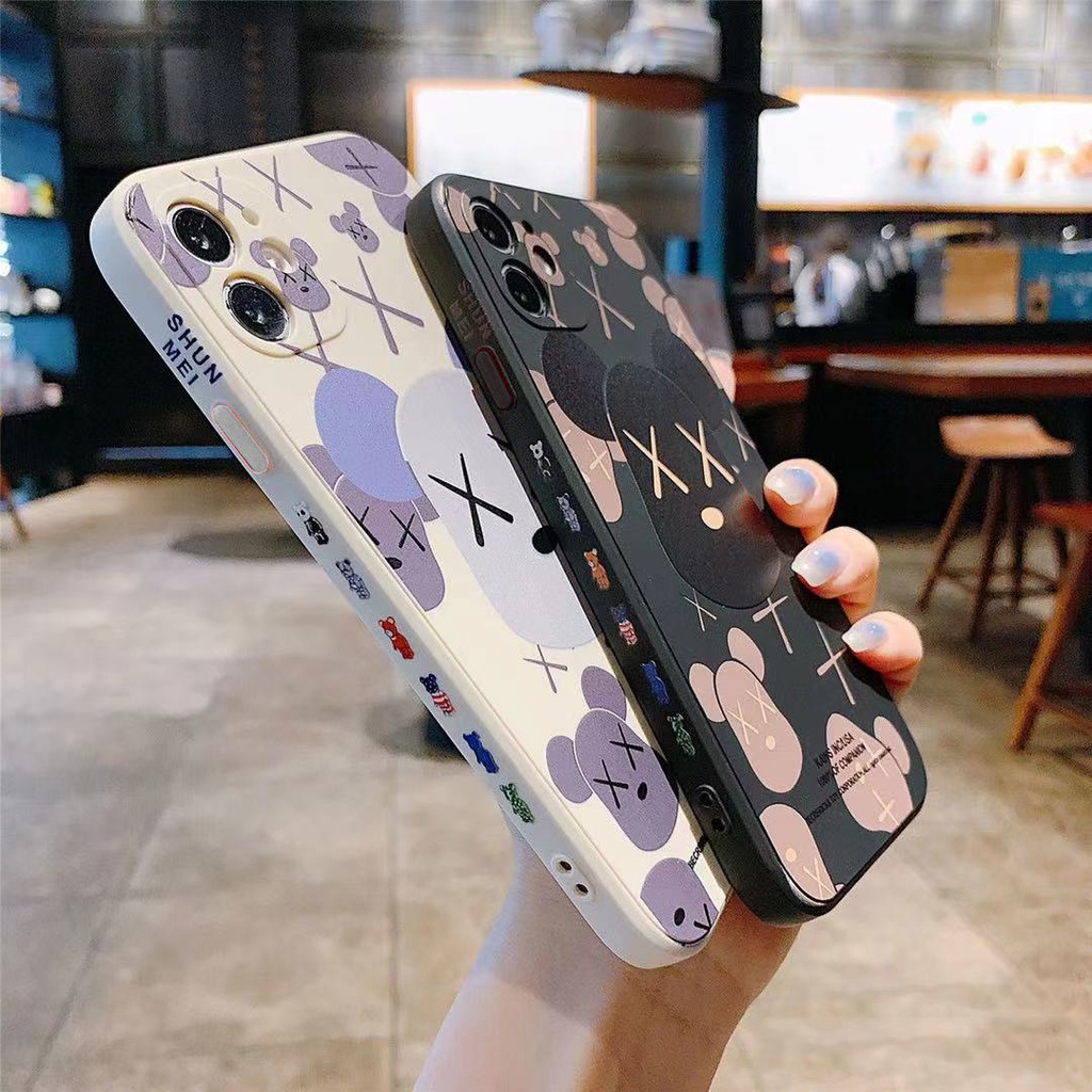 Two colored printed bear pattern phone case for iPhone XR X XS 7 8Plus 11 11promax 12 12promax soft rubber silicone cover