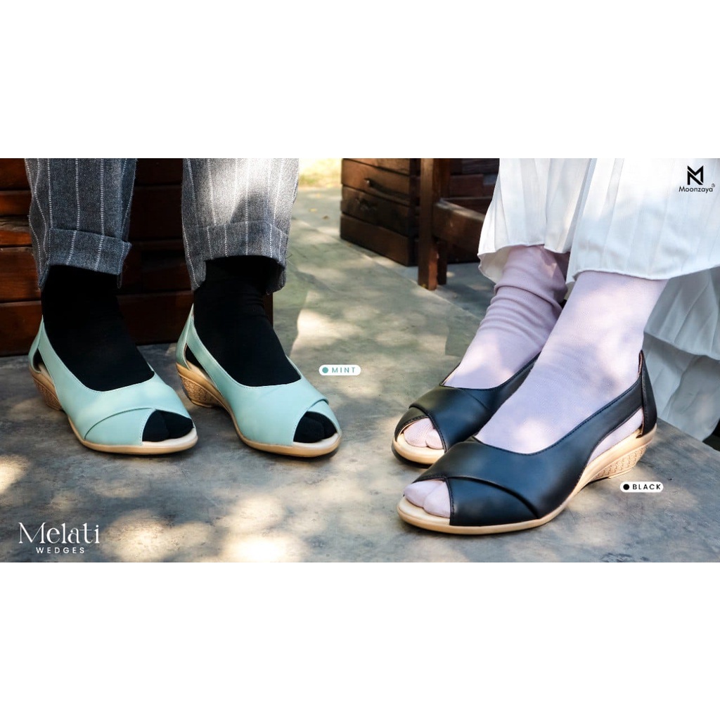 WEDGES MELATI BY MOONZAYA