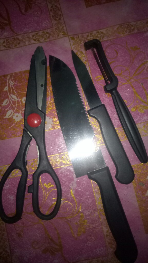 Pisau Knife 4in1/ Pisau Set/ Gunting Set