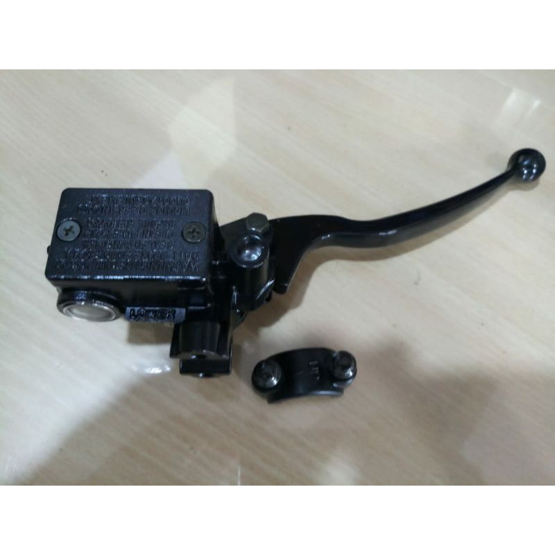 master rem depan satria lumba master rem depan satria hiu Made in Malaysia