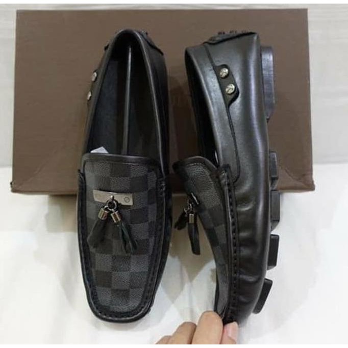 Trusted Seller ORI LEATHER JUAL SEPATU LV MEN LOAFER GRAPHITE MIRROR QUALITY CUCI GUDANG
