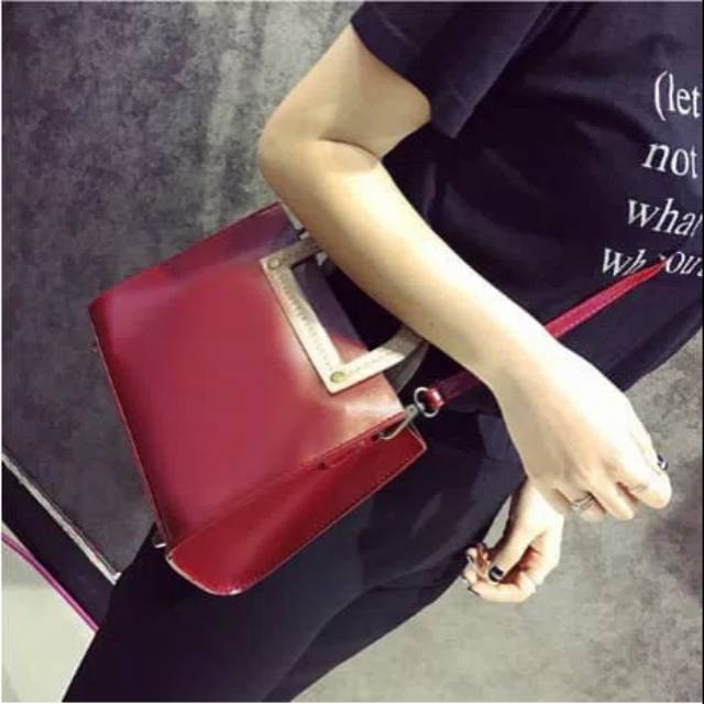 Crossbody Tas Wanita