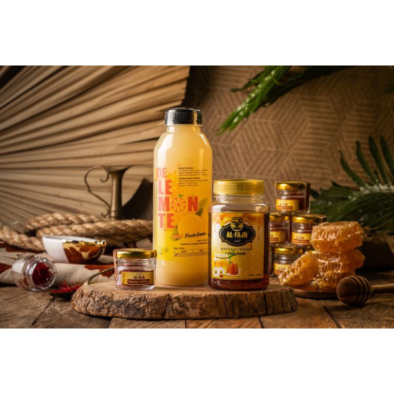 

Paket Super Hemat ! Sari Lemon DeLemonte 500 Ml Ori + 350 Gr Madu Al-Fajr + 1 Gr Saffron Al Fajr !