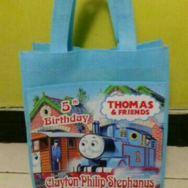 

Tas souvenir model kantong