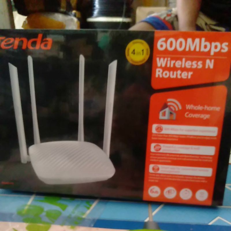 Tenda f9 4 in 1 600Mbps