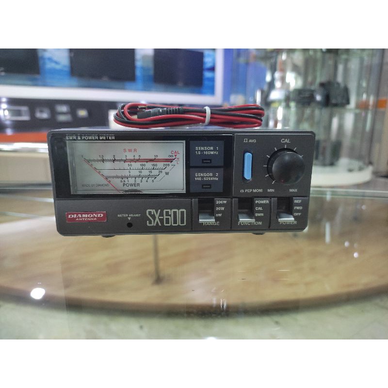DIAMOND SX-600 SWR & POWER METER: 1,8-160MHZ, 140-525MHZ Diamond Antenna SX-600 SWR Power Meter SX60