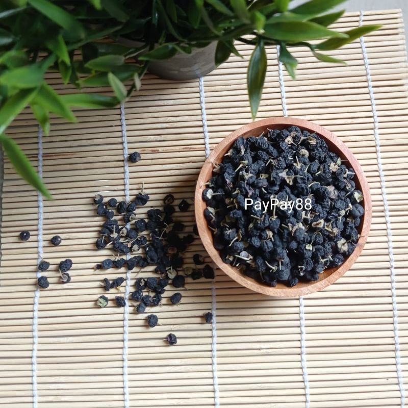 

QH GOJIBERRY HITAM KERING PREMIUM / KI CI HITAM / GOJI BERRY HITAM / BLACK WOLFBERRT 100 - 250 GRAM